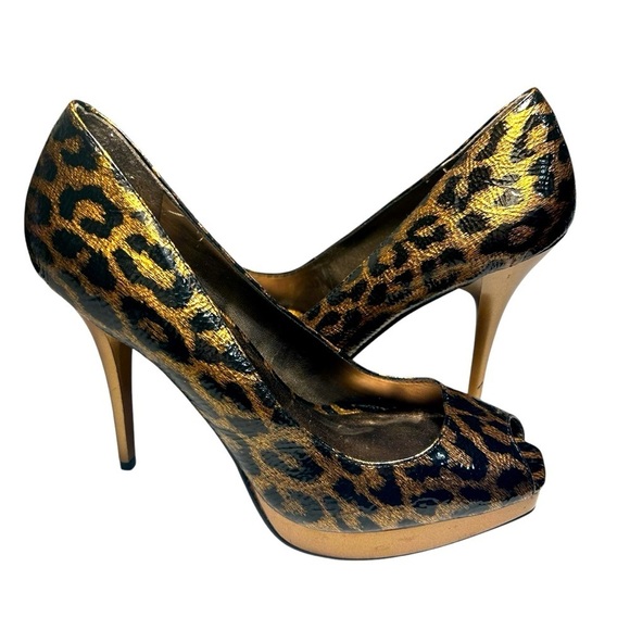 Steve Madden Leopard Print Peep Toe Platform Spiked Heels Sz 8.5 - Picture 1 of 13